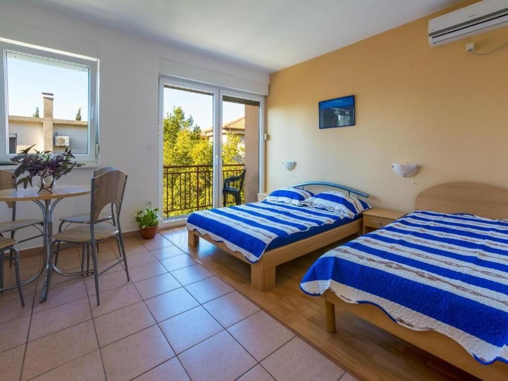 Apartments Ani Crikvenica Exterior photo