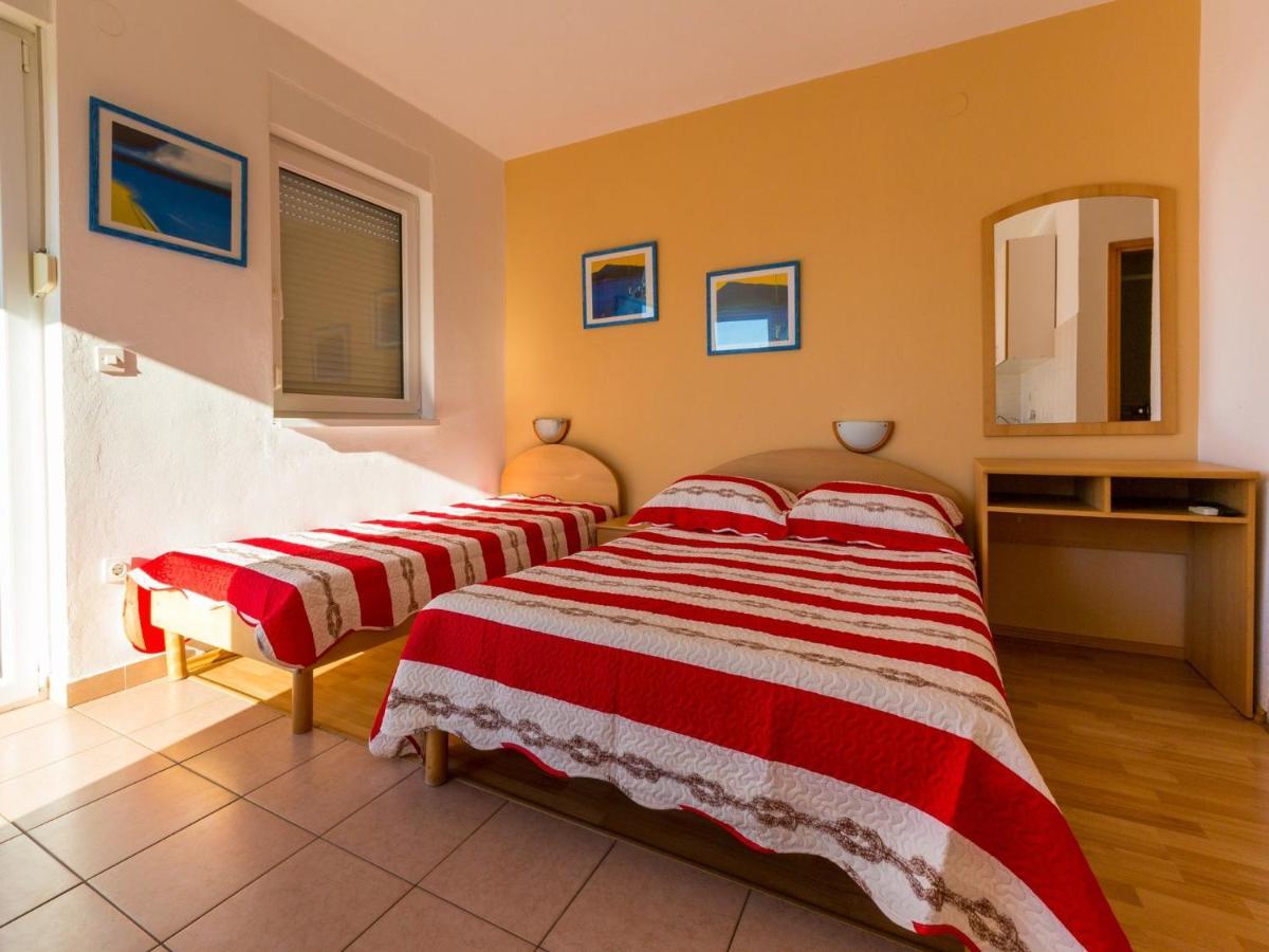 Apartments Ani Crikvenica Exterior photo